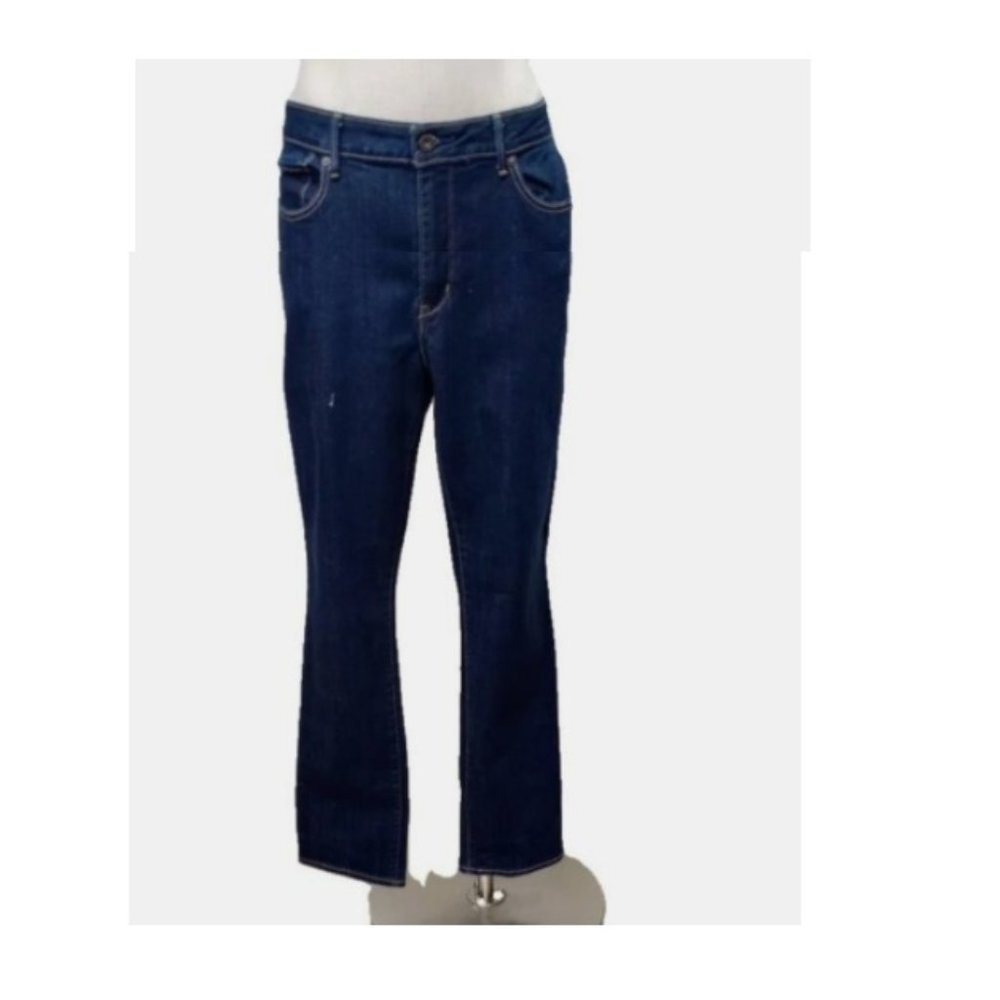 Women's Levi's Jeans